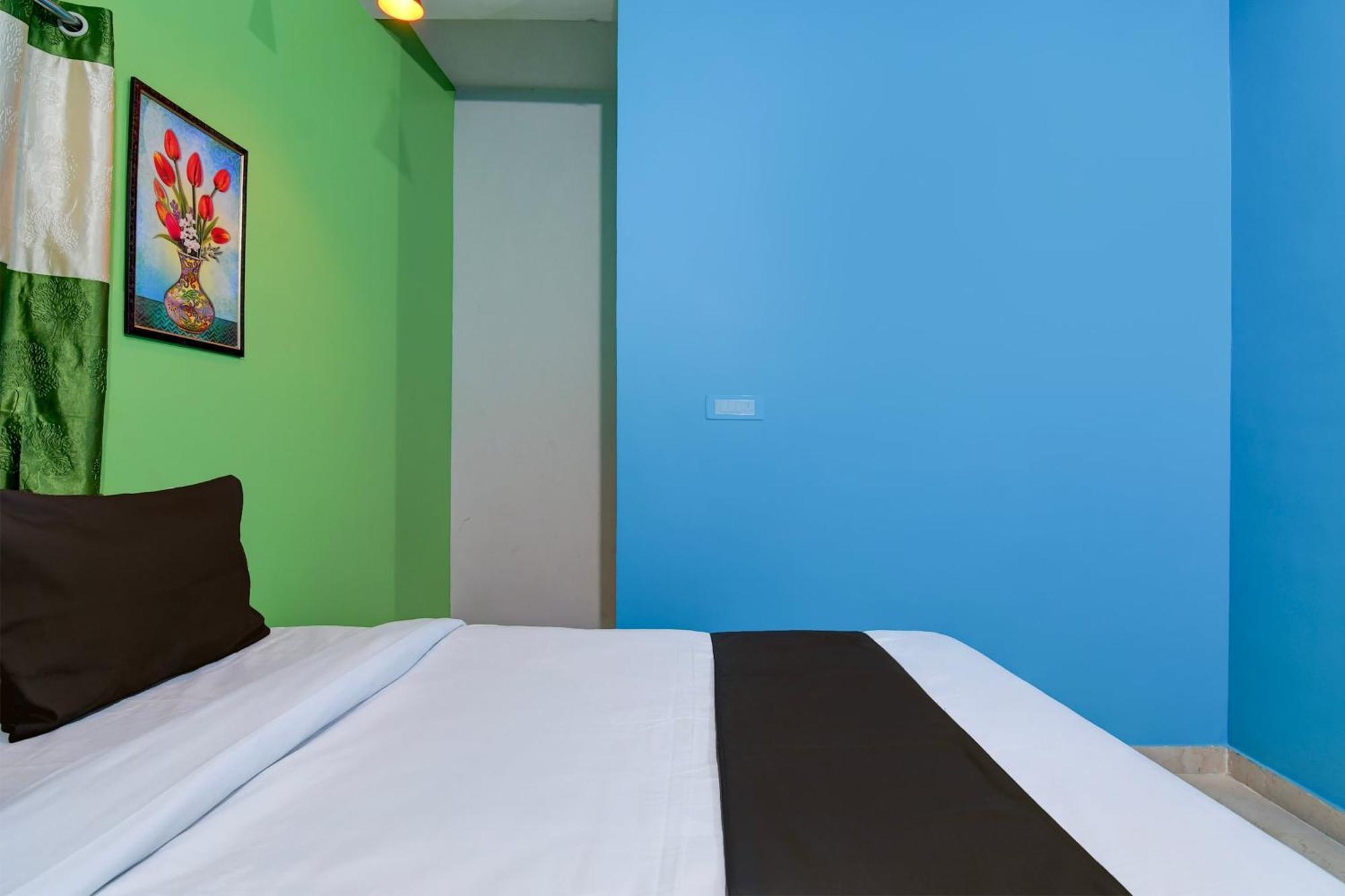 Hotel O Blue Valley Khandagiri Eksteriør billede